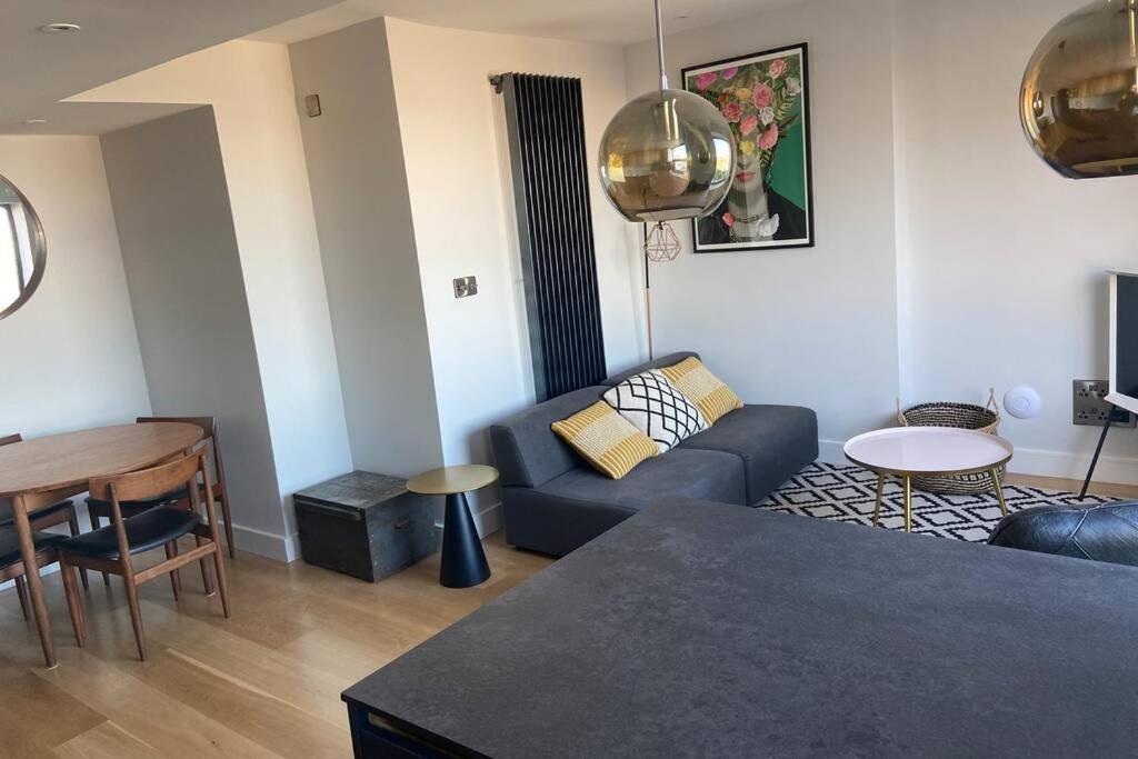 Beachside Apartment In The Centre Of Town New Quay Dış mekan fotoğraf